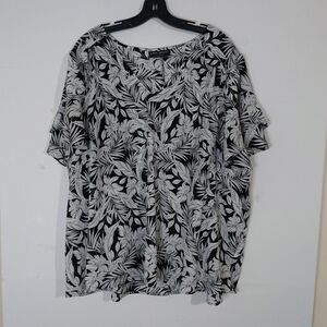 Lane Brayant 100%polyester 26 Size Black and White Leaf Print Women's Top